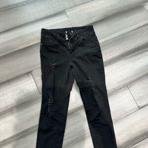 Black Distressed Women Jeans